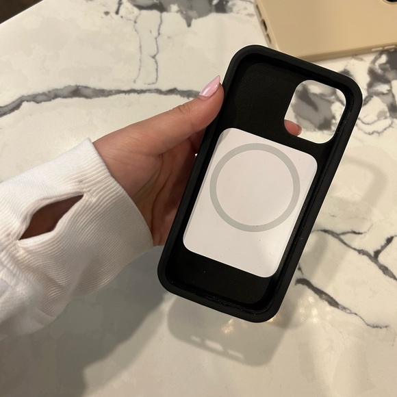 Symmetry otter box iPhone 12 & 12 pro max - Picture 2 of 5